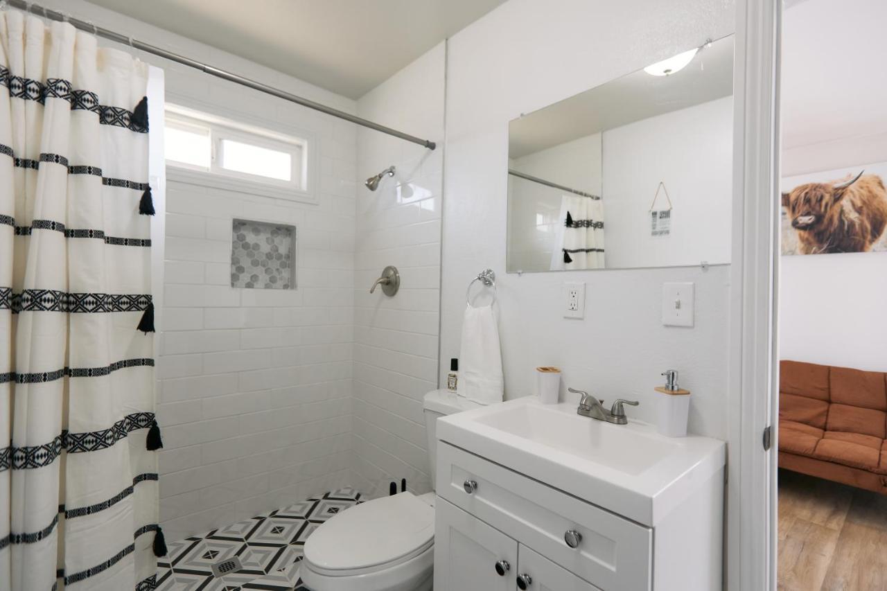 Holiday home Minutes To Jt National Park, Hot Tub & Game *